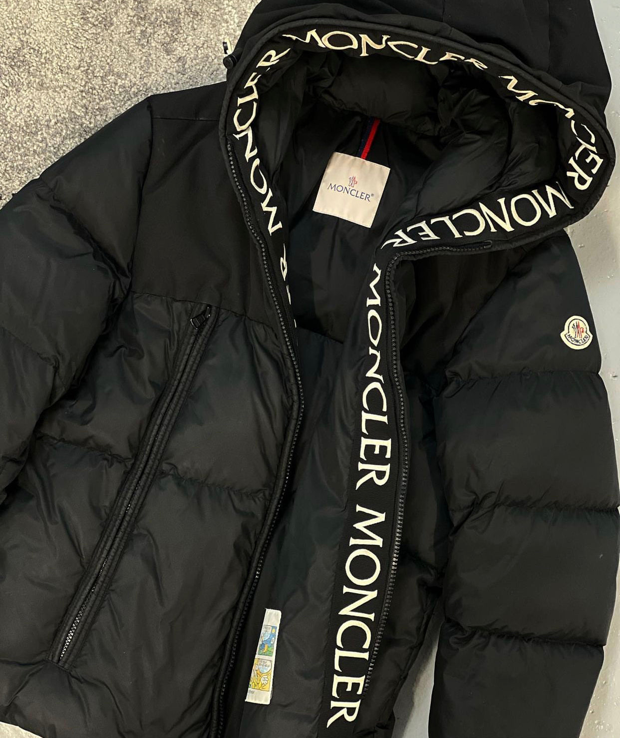 Doudoune moncler on sale watche