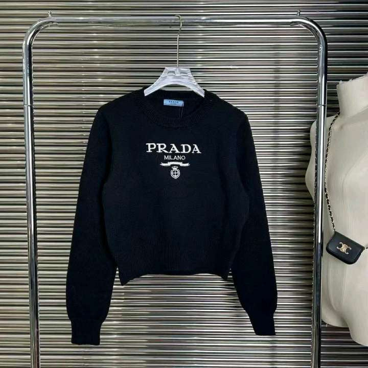 Pull Prada