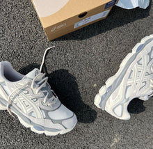 Load image into Gallery viewer, Asics Gel Nyc
