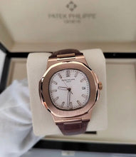 Load image into Gallery viewer, Montre Patek Philippe Nautilus
