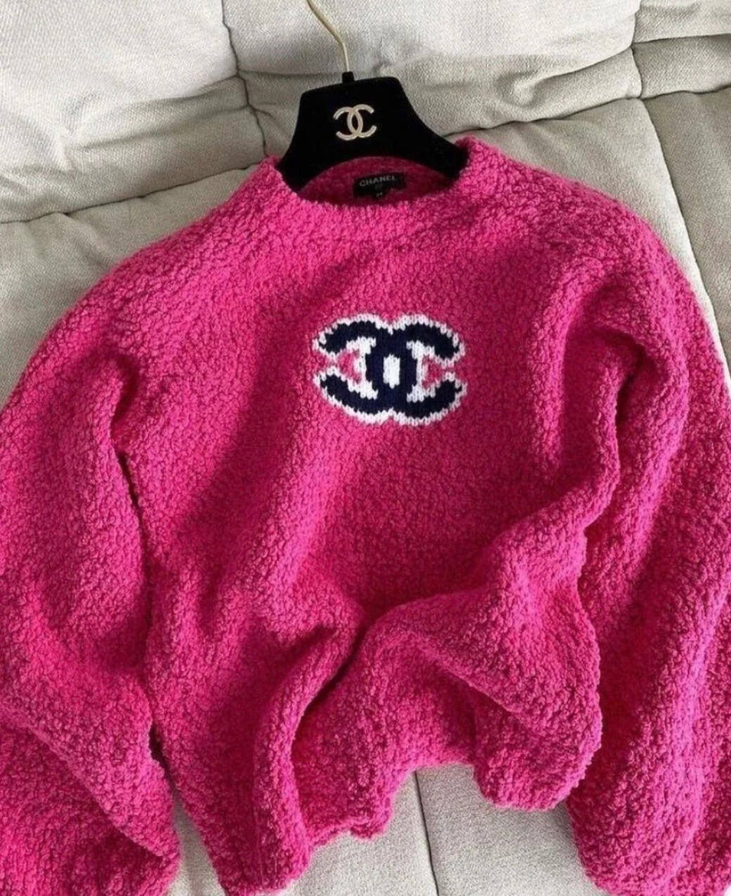 Pull Chanel