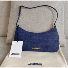 Load image into Gallery viewer, Jacquemus Bisou bag
