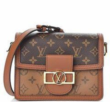 Load image into Gallery viewer, Louis Vuitton Dauphine bag
