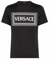 Charger l&#39;image dans la galerie, T shirt Versace
