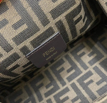 Load image into Gallery viewer, Fendi First bag
