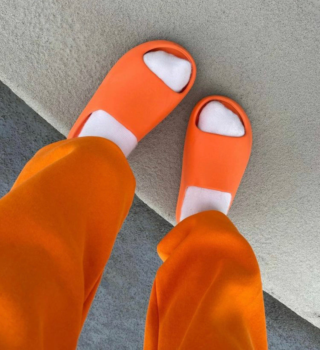 Yeezy Slide Orange