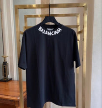 Charger l&#39;image dans la galerie, T shirt Balenciaga
