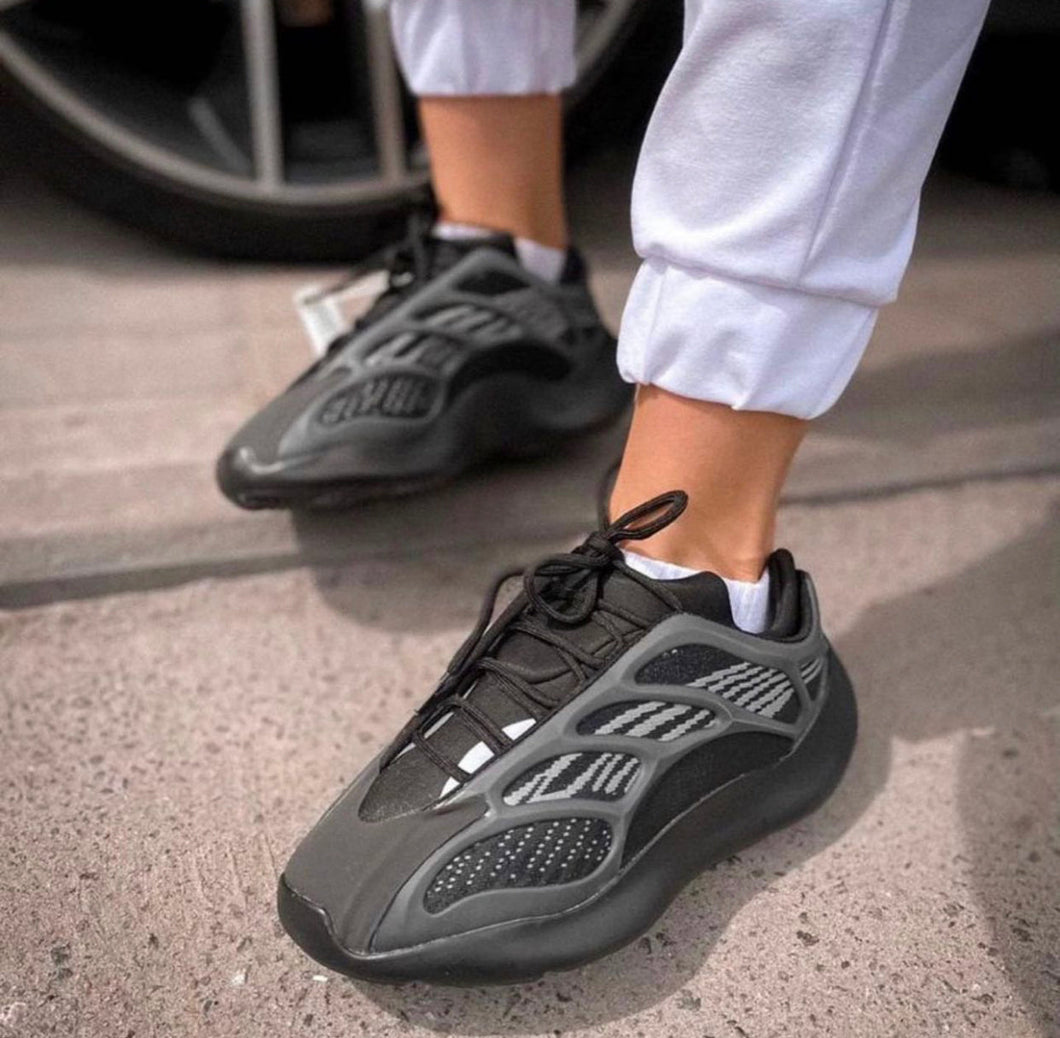 Yeezy 700 V3 Kids