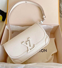 Load image into Gallery viewer, Louis Vuitton Buci bag
