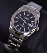 Load image into Gallery viewer, Rolex Datejust watch
