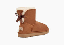 Load image into Gallery viewer, UGG Mini Bailey Bow II Boots
