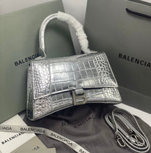 Load image into Gallery viewer, Balenciaga “Hourglass” bag
