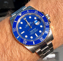 Load image into Gallery viewer, Rolex Submariner Watch
