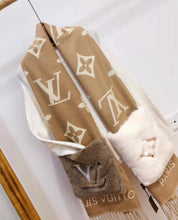 Load image into Gallery viewer, Louis Vuitton scarf
