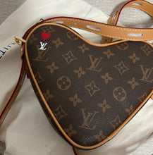 Load image into Gallery viewer, Louis Vuitton Heart Bag
