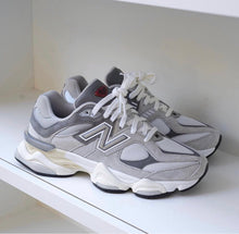 Load image into Gallery viewer, New Balance 9060

