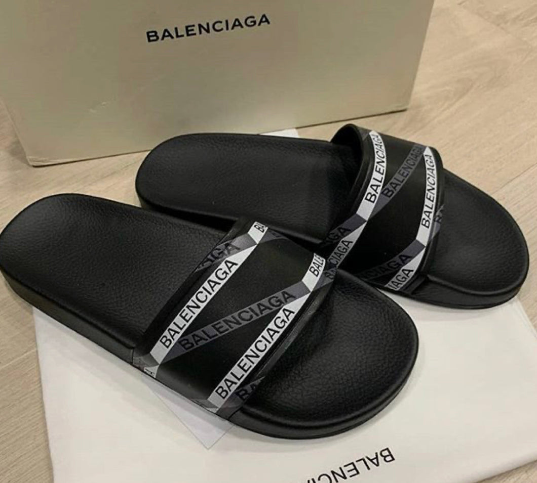 Claquettes Balenciaga