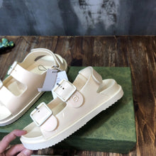 Load image into Gallery viewer, Gucci sandals
