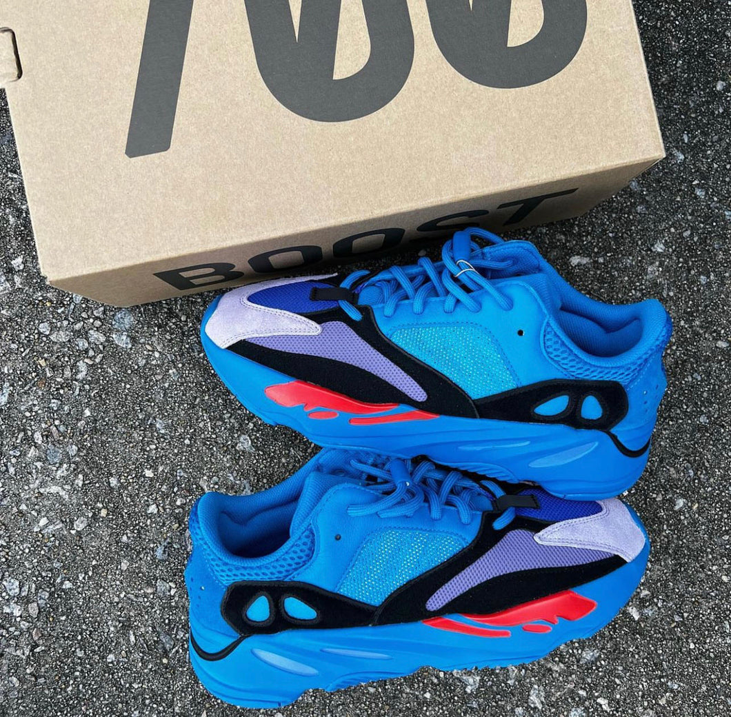 Yeezy 700