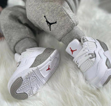 Load image into Gallery viewer, Air Jordan 4 Kids
