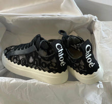 Load image into Gallery viewer, Chloé sneakers
