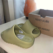 Load image into Gallery viewer, Yeezy Slide Resin
