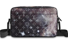 Load image into Gallery viewer, Louis Vuitton bag
