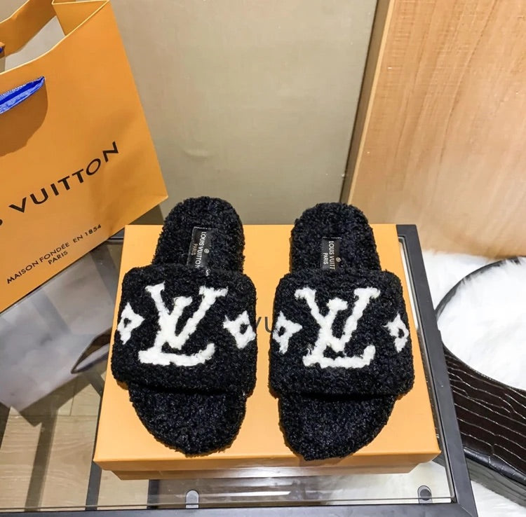 Chaussons Louis Vuitton Fourrure