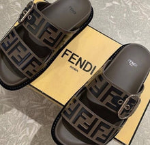 Load image into Gallery viewer, Fendi sandals
