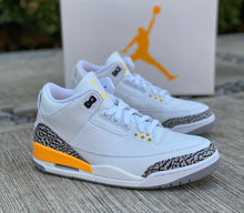 Load image into Gallery viewer, Air Jordan 3
